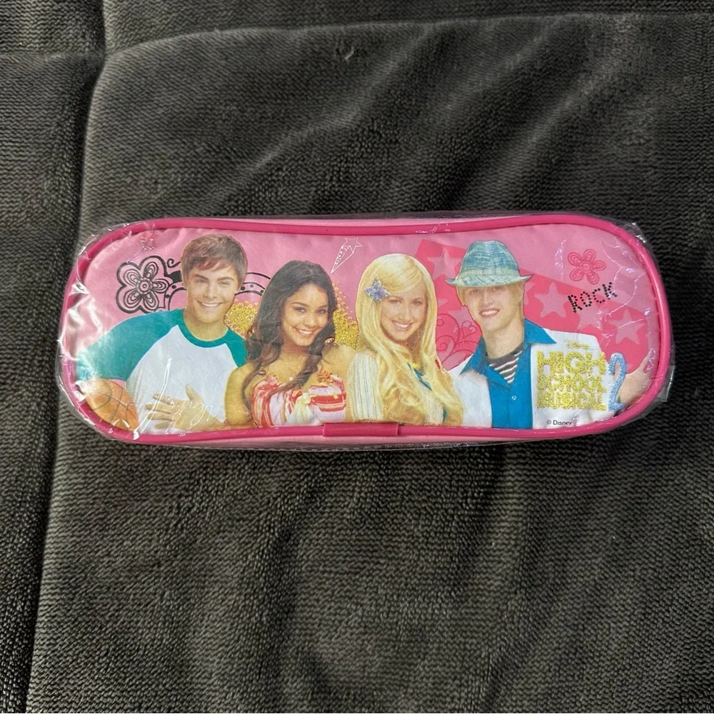 NWT Y2K Disney High School Musical 2 Pink Pencil Case